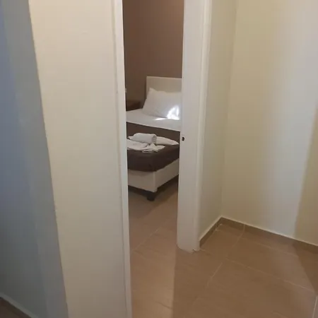 Zakynthos Gold House - Appartments * Tragaki